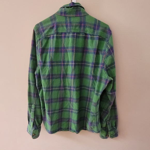 Abercrombie flannel for teens or young adults - Picture 4 of 10